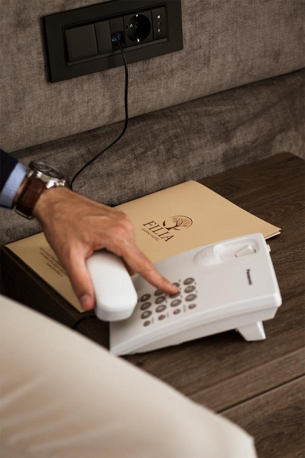 New Garni Hotel Filia Nova Pazova エクステリア 写真