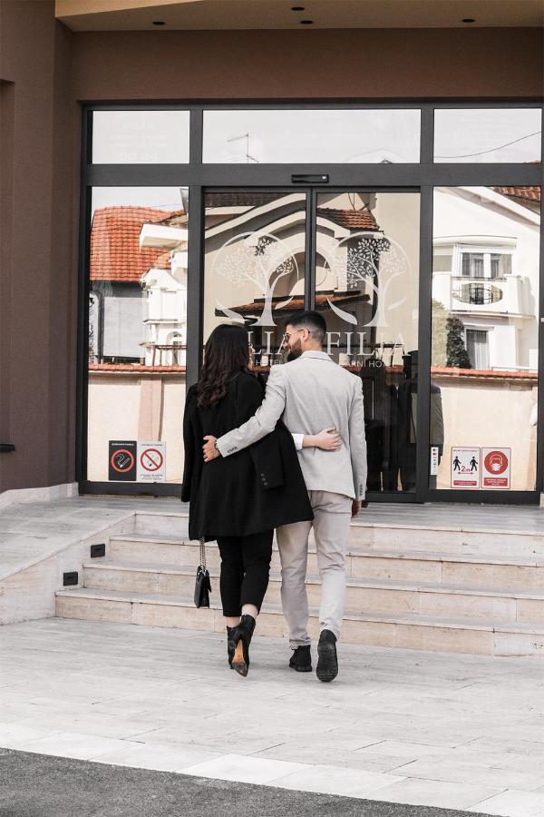 New Garni Hotel Filia Nova Pazova エクステリア 写真